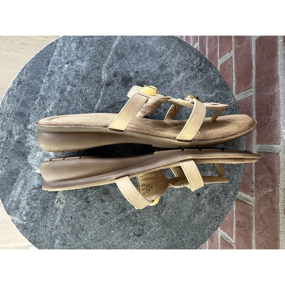 Naturalizer Jamelia Womens Size 8.5M Embelished Tan Sandals Shoes - Picture 6 of 8